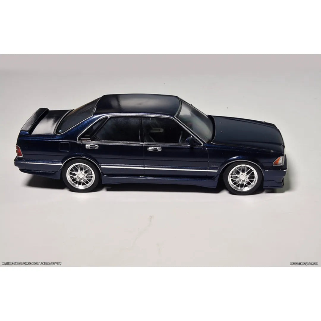 AOSHIMA Grachan 1/24 Nissan 430 Gloria Plastic Model- Japan Figure Store - #1 Bring To You The Best Japanese Goods