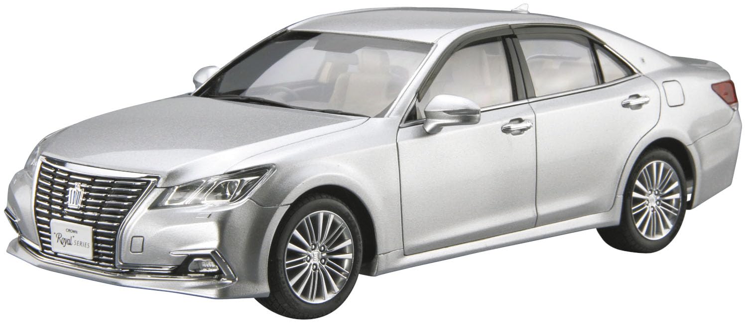 Aoshima 1/24 Toyota Crown Royal Saloon G 2015 Model- Japan Figure Store - #1 Bring To You The Best Japanese Goods