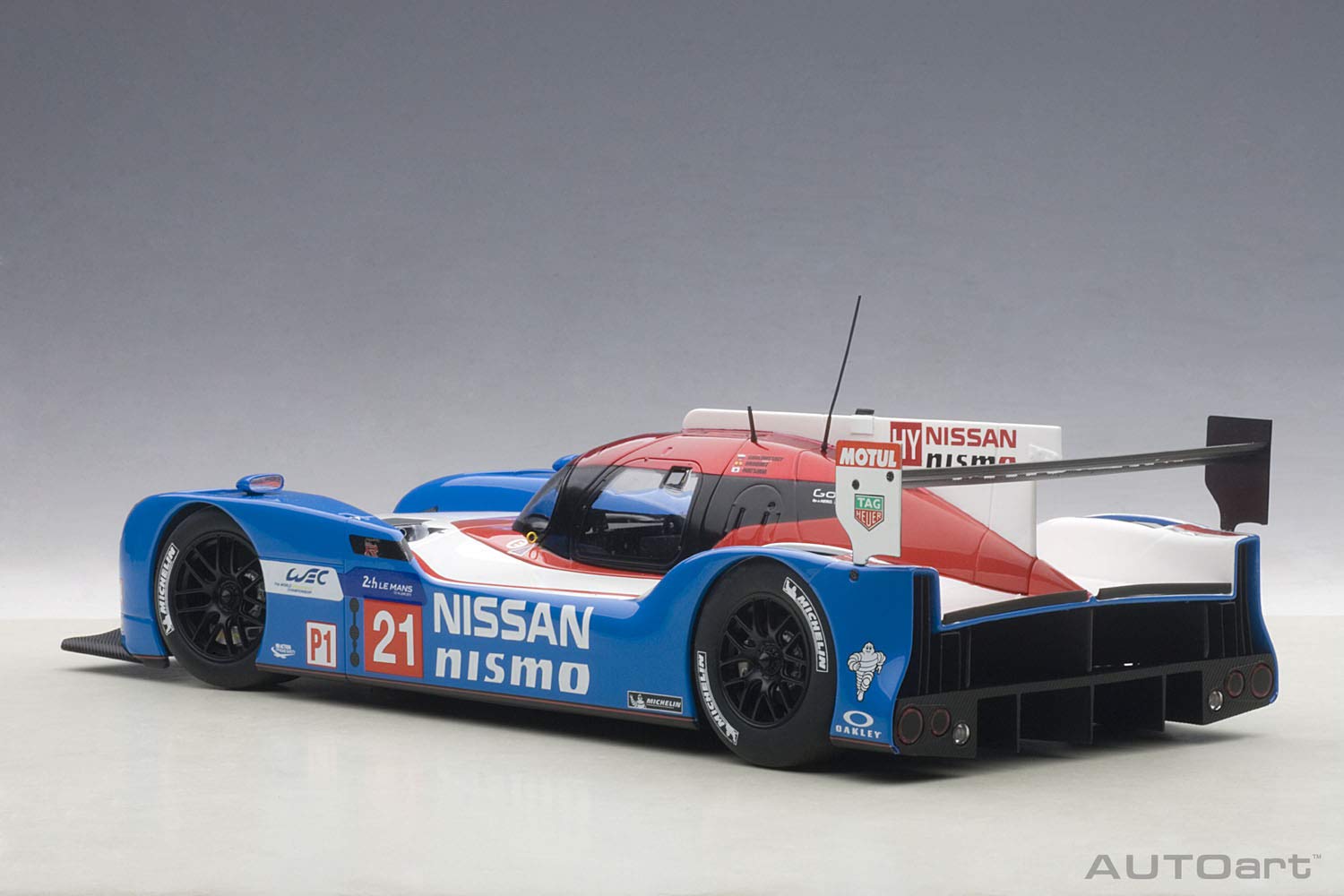 Autoart 1/18 Nissan GT-R LM Nismo 2015 Le Mans 24 Hours Model Car- Japan Figure Store - #1 Bring To You The Best Japanese Goods
