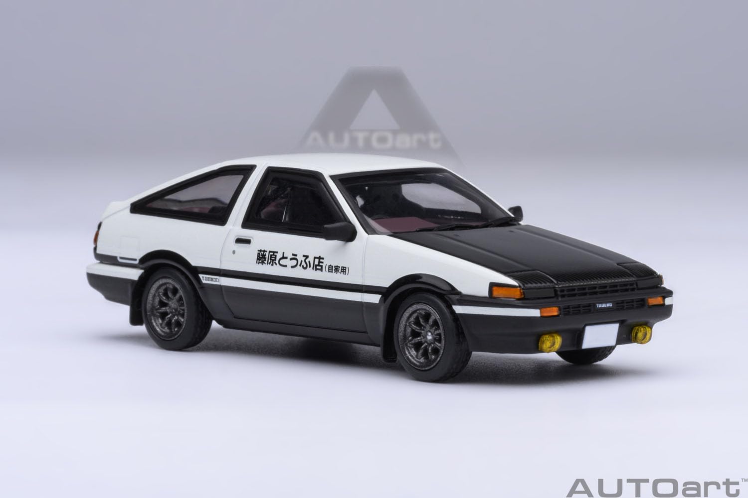 Autoart 1/64 Toyota Sprinter Trueno AE86 Initial D Project D Final Version