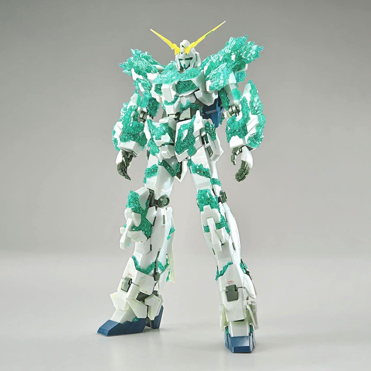 Bandai MG 1/100 Gundam Base Limited Unicorn Gundam Crystal of Light