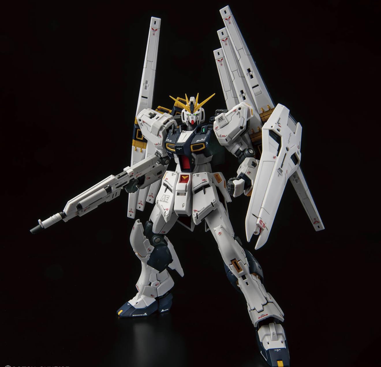 Bandai Spirits RG 1/144 Nu Gundam Double Fin Funnel Modellbausatz