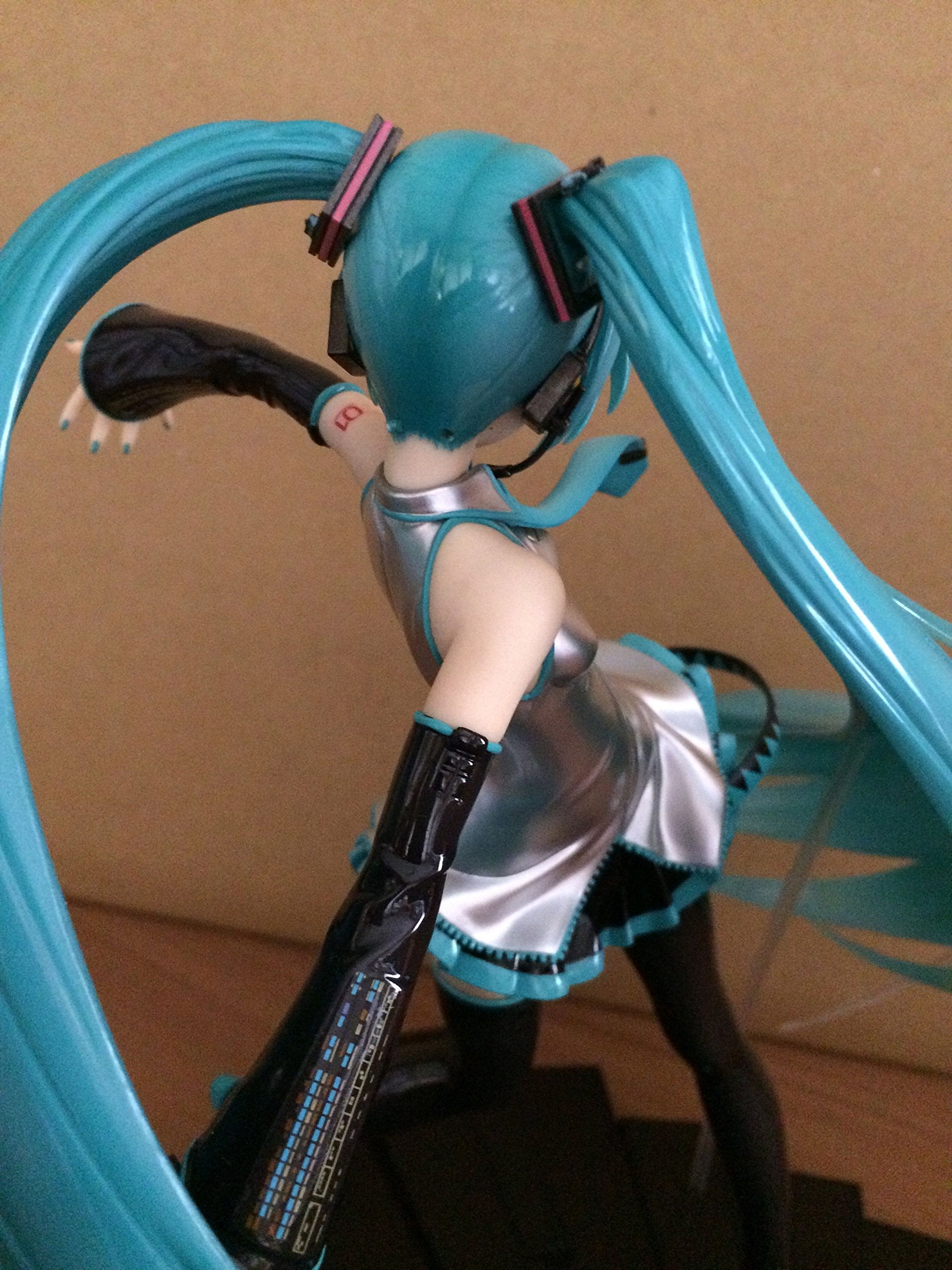 Max Factory Hatsune Miku Tony Ver 1/7 Scale PVC Painted Figure- Japan Figure Store - #1 Bring To You The Best Japanese Goods