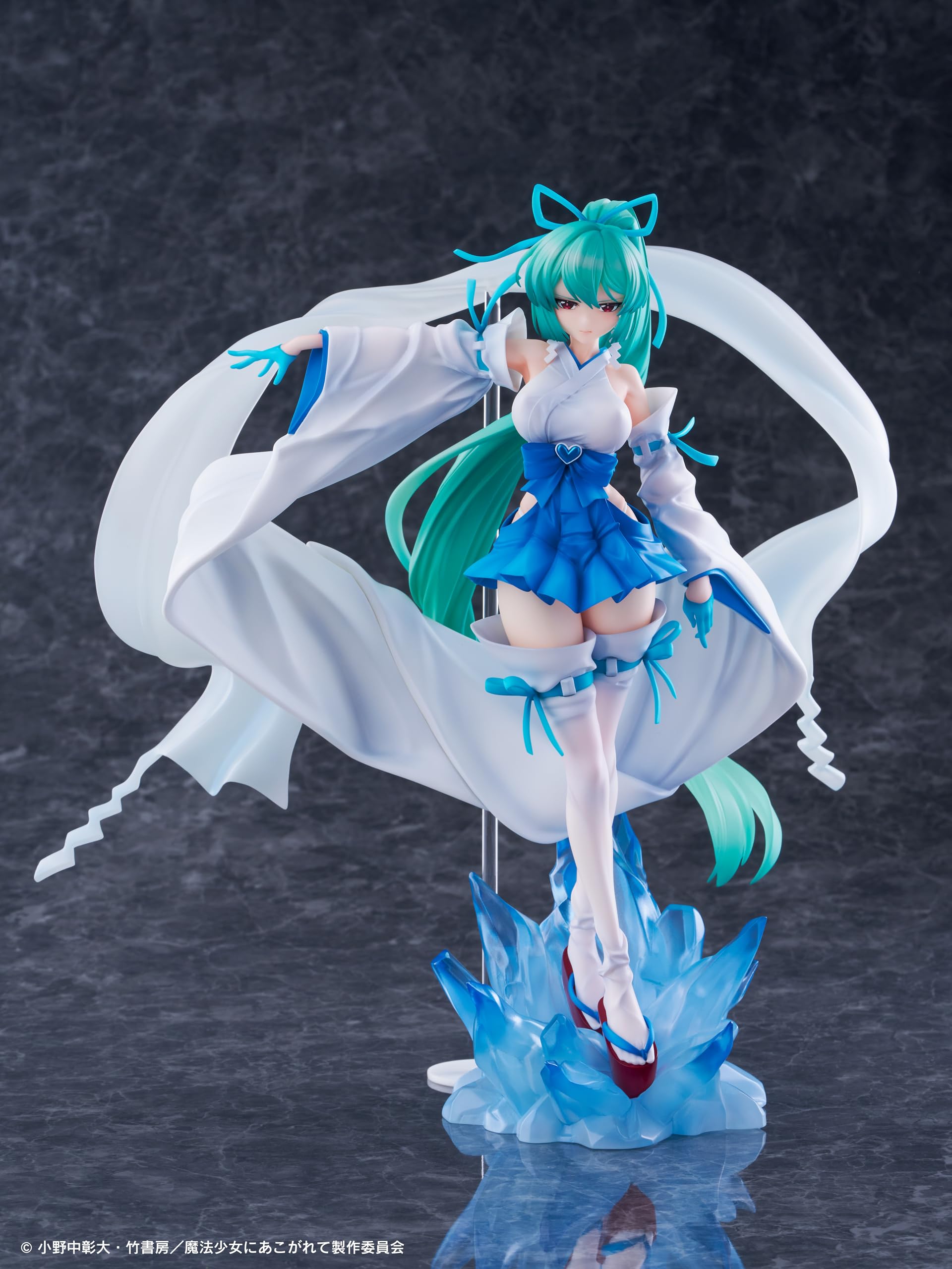 Wing Magia Azur Usuhiko Shrine Maiden 1/7 Scale Figure PVC ABS Painted
