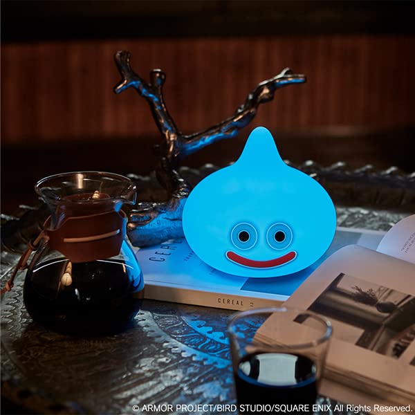 Concours pour gagner une lampe en slime à lumière douce et changeante de couleur de Square Enix Smile
