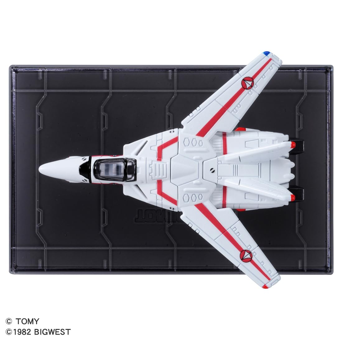 Takara Tomy Tomica Premium Macross Vf-1J Valkyrie Hikaru Ichijo Model- Japan Figure Store - #1 Bring To You The Best Japanese Goods