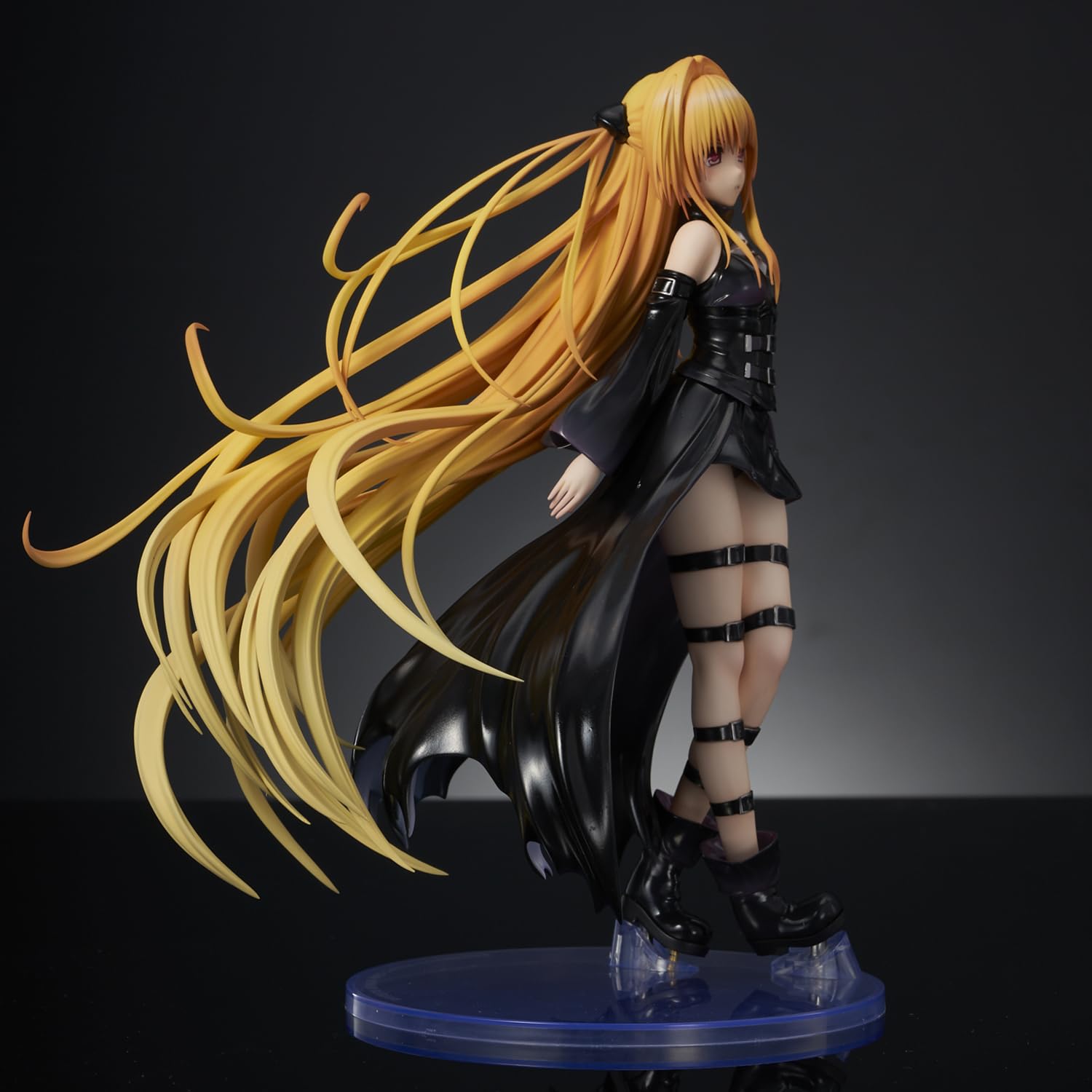 Union Creative To Love-Ru Darkness Golden Darkness Black Trans PVC Figure
