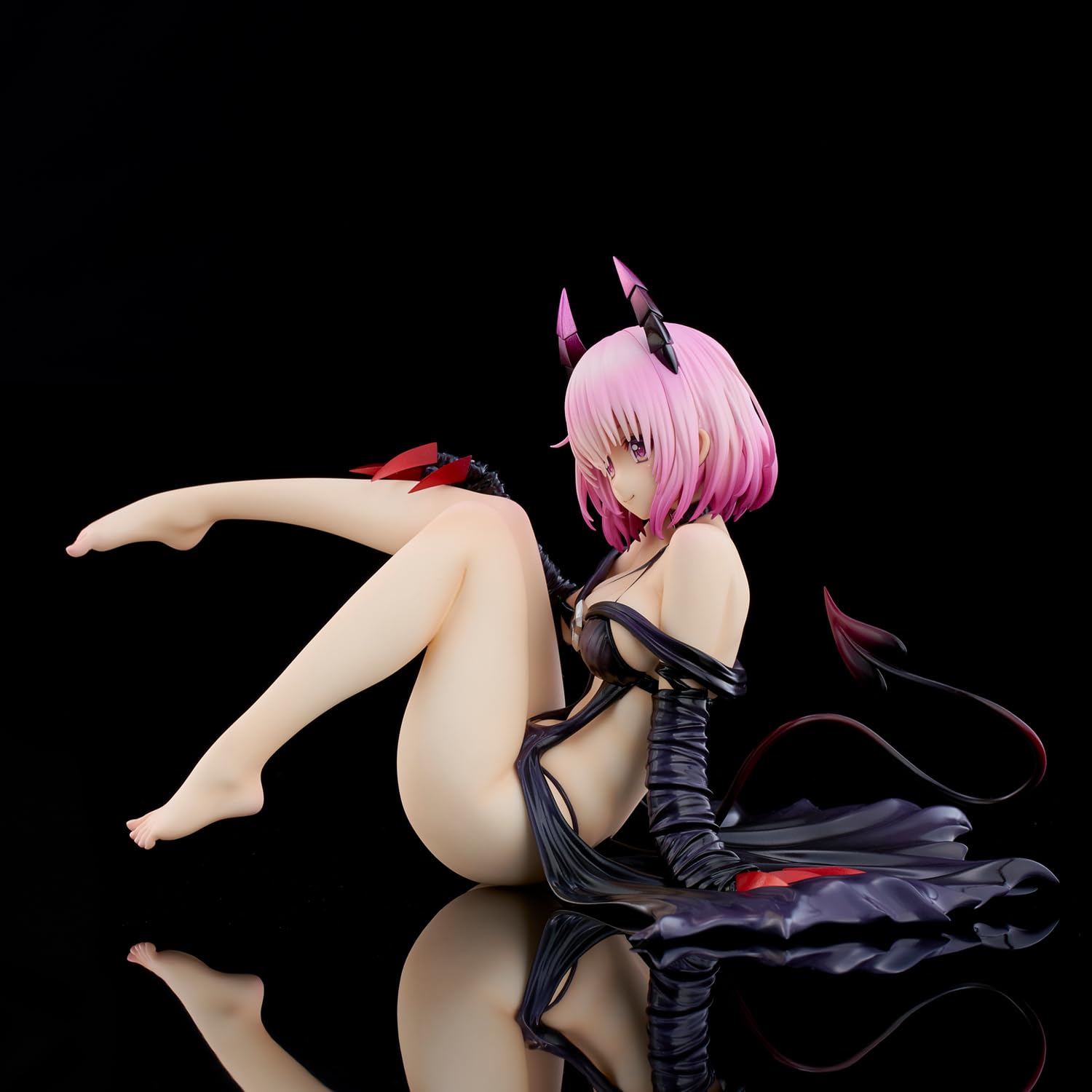 Union Creative To Love-Ru Darkness Momo 1/6 Scale Painted Figure Renewal Edition