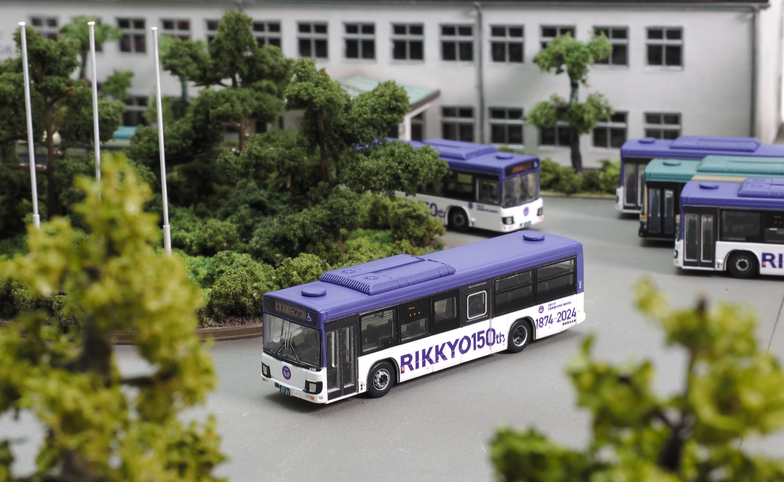 Tomytec Rikkyo Gakuin School Bus Diorama Supplies Model 337324