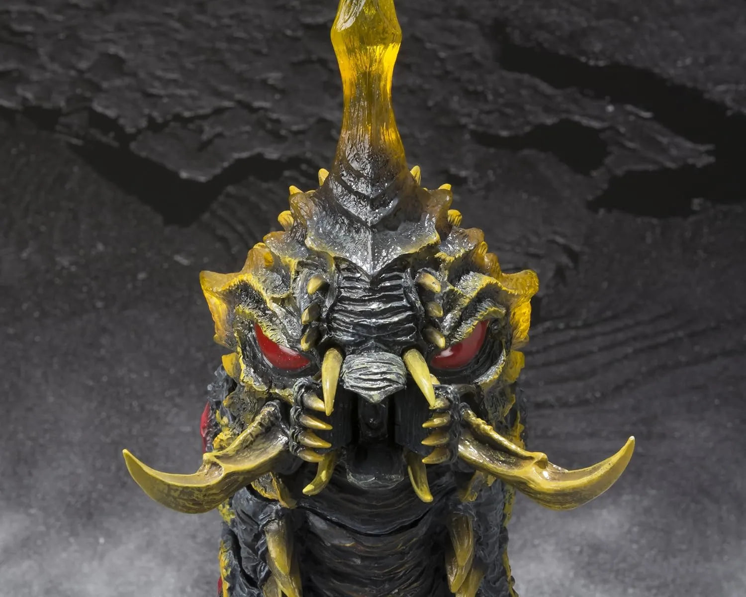 Tamashii Nations SH MonsterArts Mothra and Battra Larvae Set