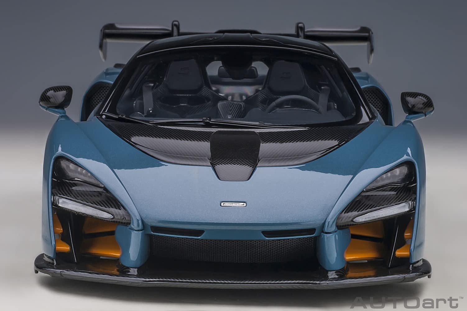 Autoart 1/18 McLaren Senna 76077 Pearl Gray- Japan Figure Store - #1 Bring To You The Best Japanese Goods