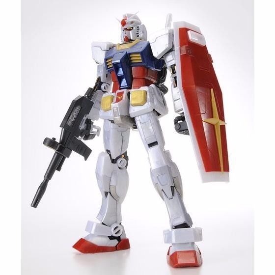 Bandai Rg 1/144 Rx-78-2 Gundam & 1/35 Char's Zaku Head Premium Model Kit- Japan Figure Store - #1 Bring To You The Best Japanese Goods
