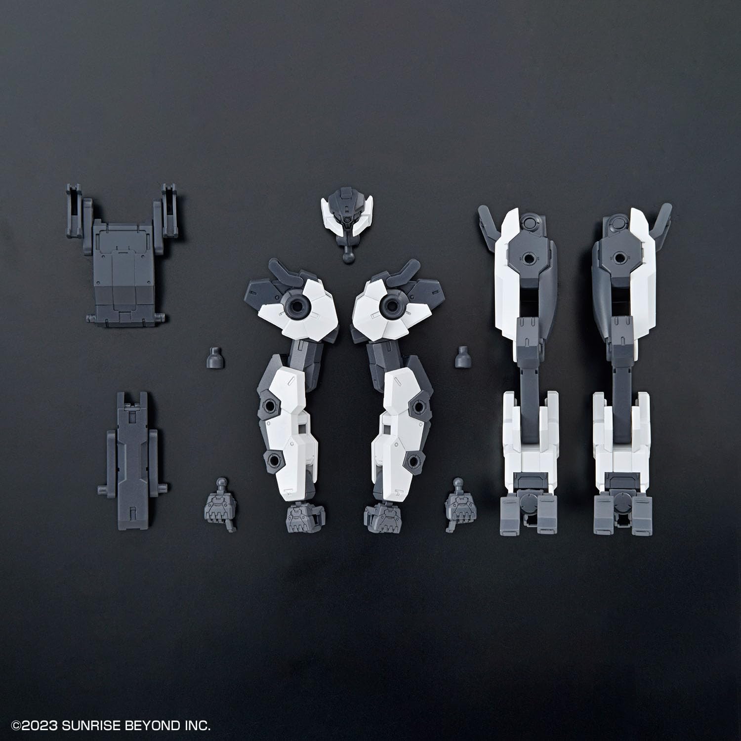 Bandai Spirits 1/72 Scale Hg Kyoukai Senki Weapon Set with Multi-Joint Frame- Japan Figure Store - #1 Bring To You The Best Japanese Goods