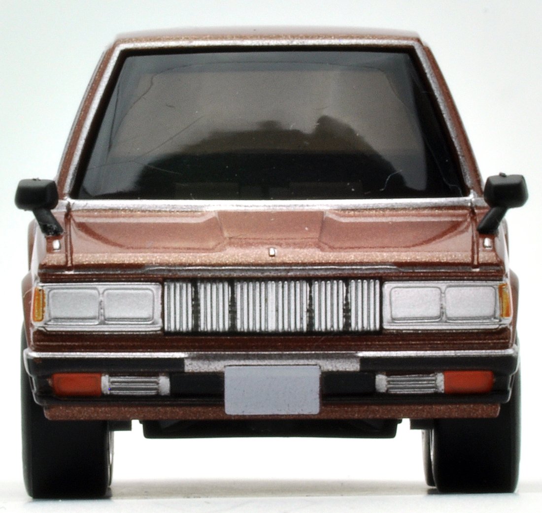 TOMYTEC Z-43A Choro Q Zero Nissan Cedric Sgl Brown- Japan Figure Store - #1 Bring To You The Best Japanese Goods