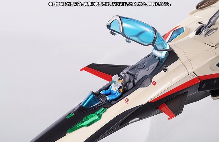 Dx Chogokin Macross 30 Yf-29 Durandal Valkyrie Isamu Custom Action Figure Bandai- Japan Figure Store - #1 Bring To You The Best Japanese Goods