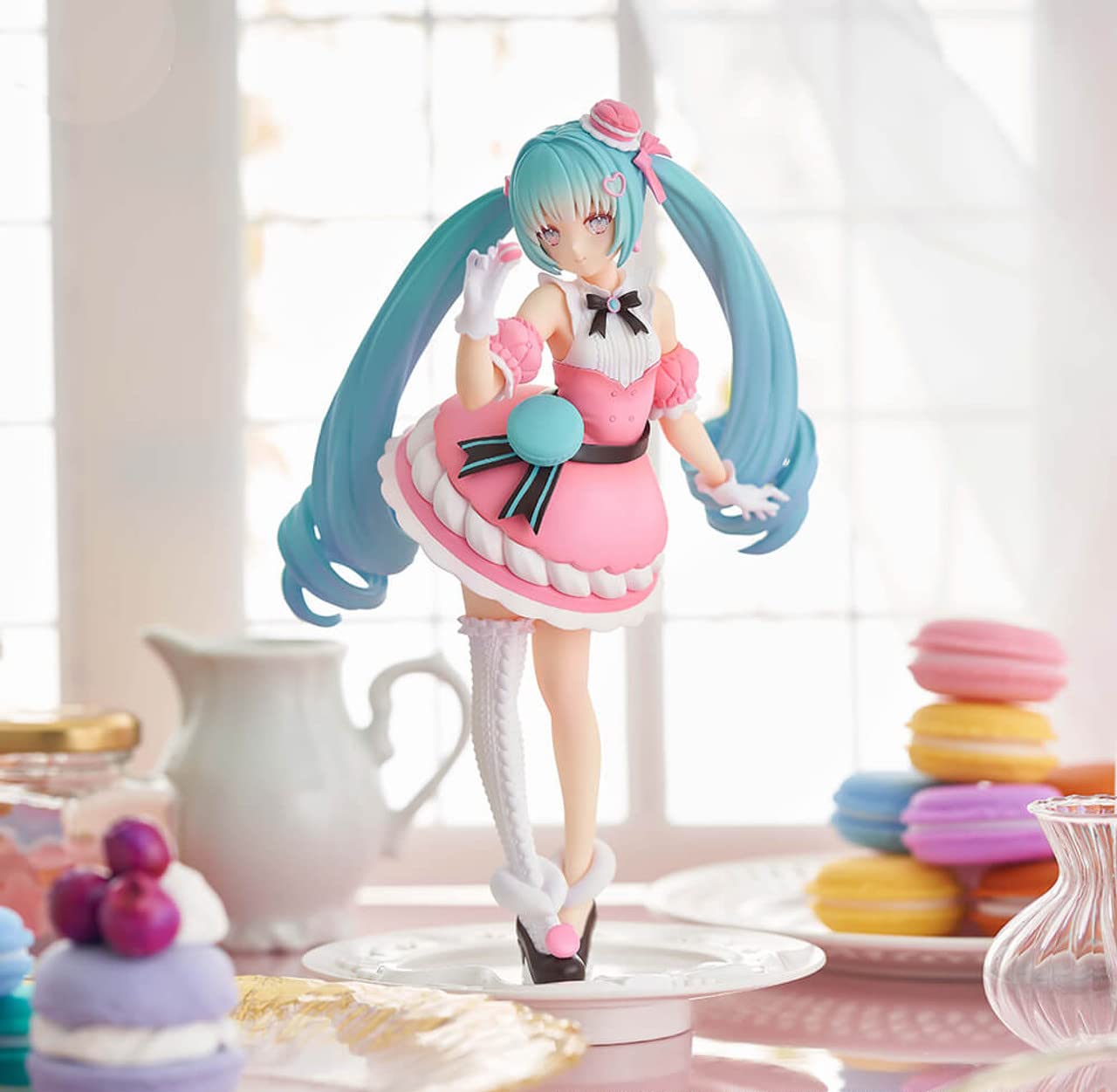 Furyu Hatsune Miku Macaron Figure Sweetsweets- Japan Figure Store - #1 Bring To You The Best Japanese Goods