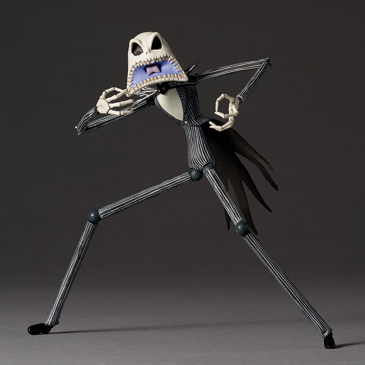 Kaiyodo Revoltech Jack Skellington 1.5 Figure 185Mm Japan Pvc Abs Movable- Japan Figure Store - #1 Bring To You The Best Japanese Goods