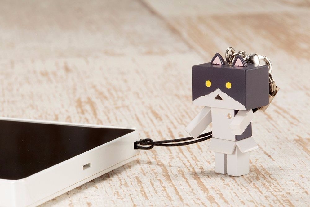 Kotobukiya Cat In Danboard Nyanboard Strap Bicolor Black F/s- Japan Figure Store - #1 Bring To You The Best Japanese Goods