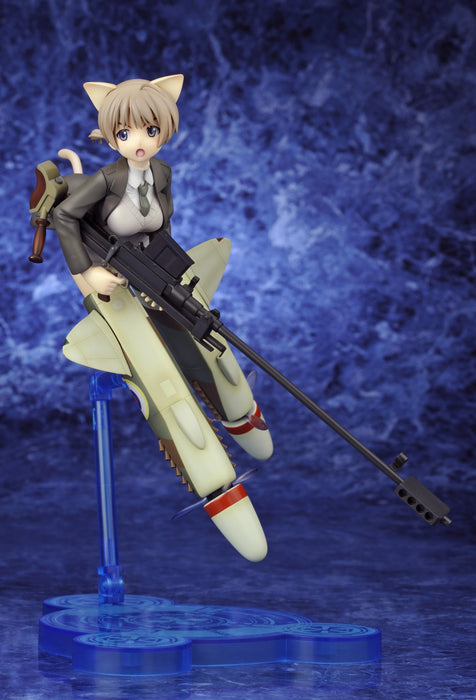 Kotobukiya 1/8 Scale Strike Witches Lynette Bishop PVC Painted Finished Figure- Japan Figure Store - #1 Bring To You The Best Japanese Goods