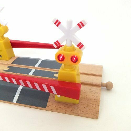 Maxim Wooden Railroad Crossing Series Kan-kan Sound- Japan Figure Store - #1 Bring To You The Best Japanese Goods