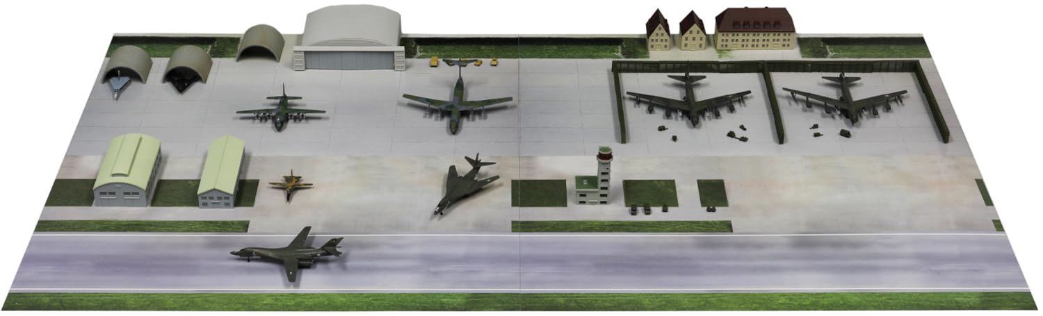 Pit-Road 1/700 Sps Series U.S. Air Force Guam Andersen Base 1980S Scenery Paper Base Plastic Model Japan Sps30- Japan Figure Store - #1 Bring To You The Best Japanese Goods