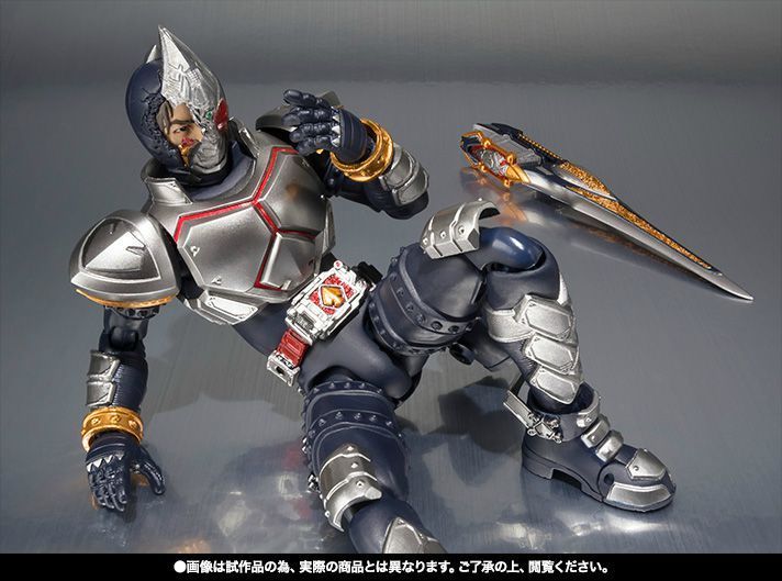 S.h.figuarts Masked Kamen Rider Blade Broken Head Ver Action Figure Bandai Japan- Japan Figure Store - #1 Bring To You The Best Japanese Goods