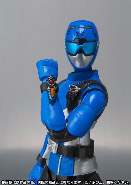 S.h.figuarts Tokumei Sentai Go Busters Blue Buster Action Figure Bandai Japan- Japan Figure Store - #1 Bring To You The Best Japanese Goods