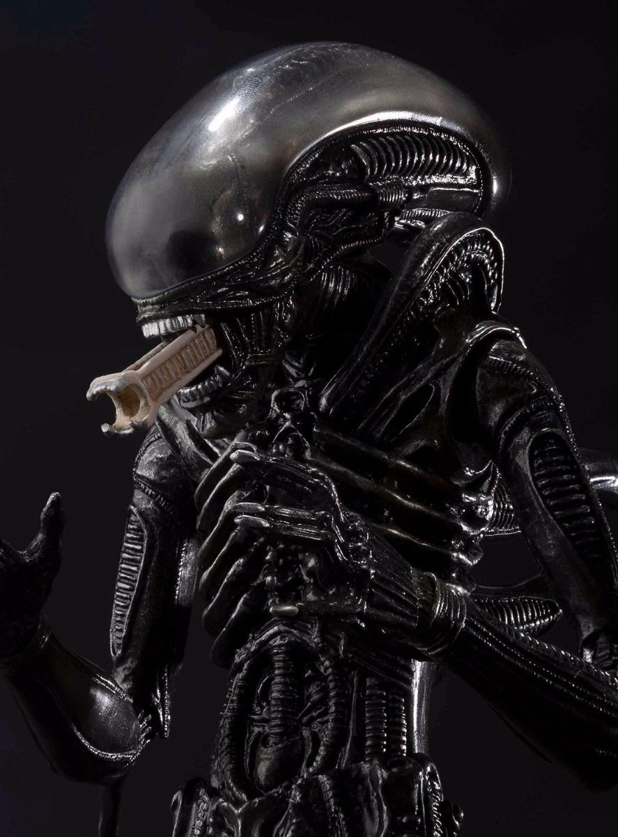 S.h.monsterarts Alien Big Chap Action Figure Bandai Tamashii Nations- Japan Figure Store - #1 Bring To You The Best Japanese Goods