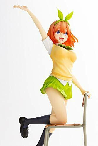 The Quintessential Quintuplets Yotsuba Nakano 1/8 Scale Figure- Japan Figure Store - #1 Bring To You The Best Japanese Goods