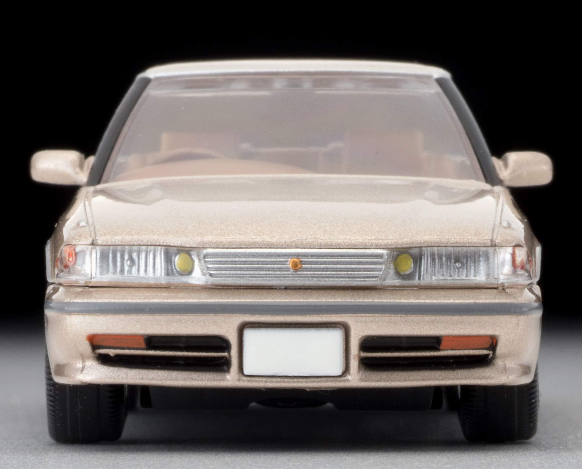 Tomytec Tomica Vintage Neo Toyota Mark II Grande G 90 Year Edition in Beige- Japan Figure Store - #1 Bring To You The Best Japanese Goods