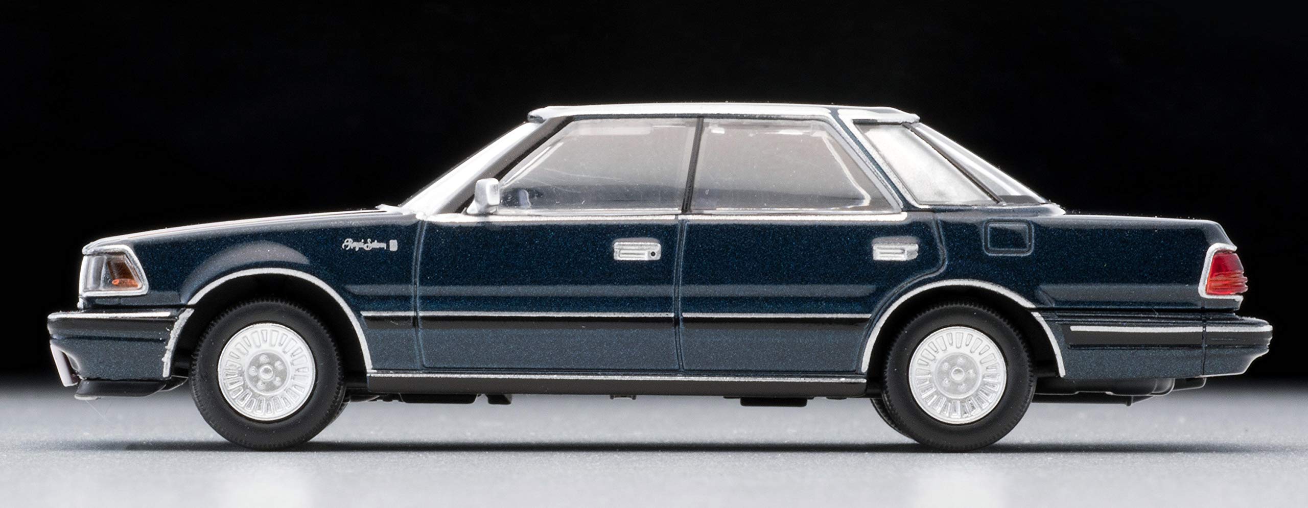 Tomytec Tomica Vintage Neo Toyota Crown 3.0 Royal Saloon G 85 Year Navy Edition 1/64 Scale- Japan Figure Store - #1 Bring To You The Best Japanese Goods