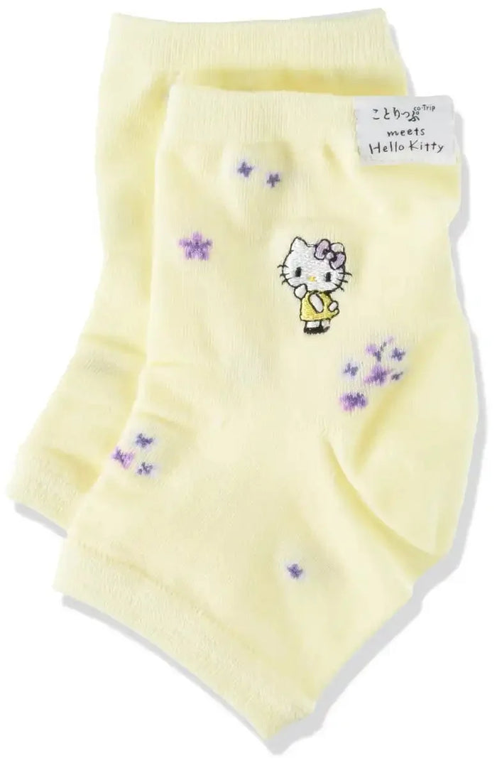 Sanrio Women's Cream Socks 23-25cm - Cozy and Comfortable Fit- Japan Figure Store - #1 Bring To You The Best Japanese Goods