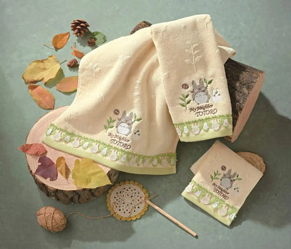 MARUSHIN Studio Ghibli Mini Towel My Neighbor Totoro Lace Totoro- Japan Figure Store - #1 Bring To You The Best Japanese Goods