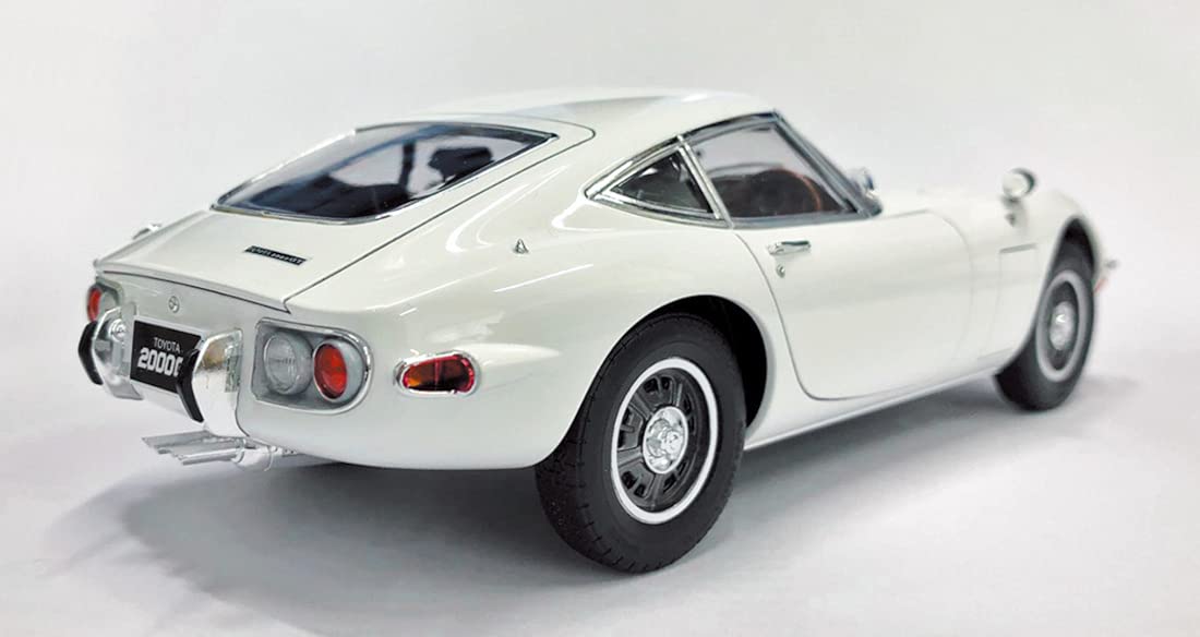 Aoshima 1/24 Toyota MF10 2000GT 1969 Model Kit- Japan Figure Store - #1 Bring To You The Best Japanese Goods