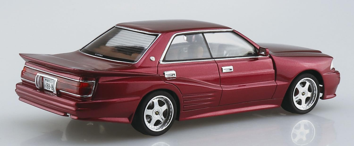 Aoshima 1/24 Toyota Crown 1989 Plastic Model- Japan Figure Store - #1 Bring To You The Best Japanese Goods
