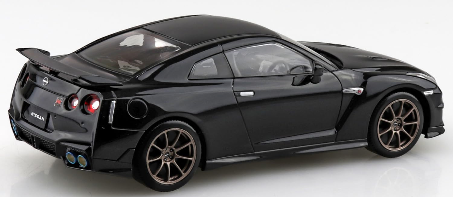 Aoshima 1/32 Rakupla Snap Kit Nissan GT-R 2024 Model Black Pearl