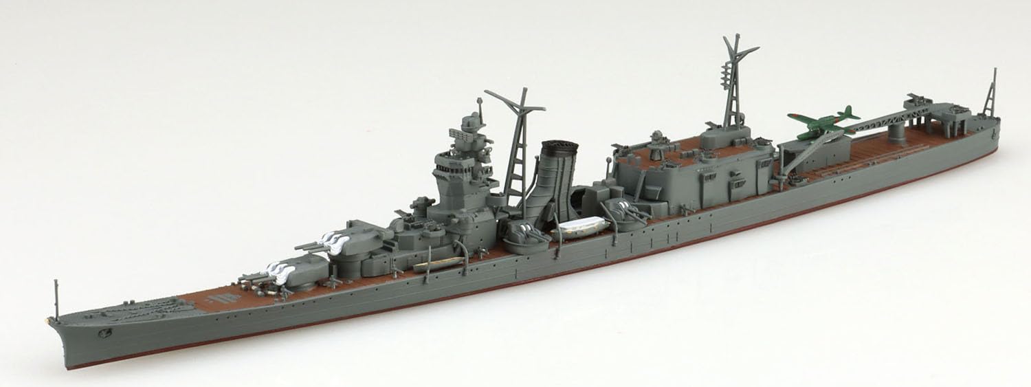 Aoshima 1/700 Japanese Navy Light Cruiser Oyodo Model- Japan Figure Store - #1 Bring To You The Best Japanese Goods