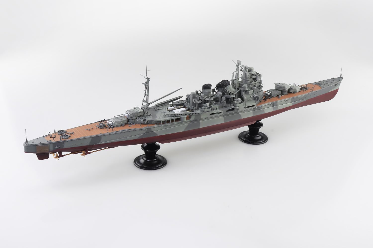 Aoshima 1/350 Scale Japanese Navy Heavy Cruiser Takao 1944 Model