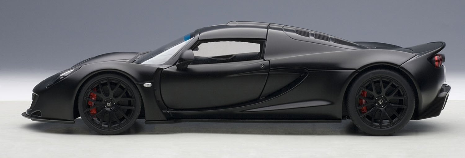 Autoart 1/18 Hennessey Venom GT Spider Matte Carbon Black Model Car- Japan Figure Store - #1 Bring To You The Best Japanese Goods