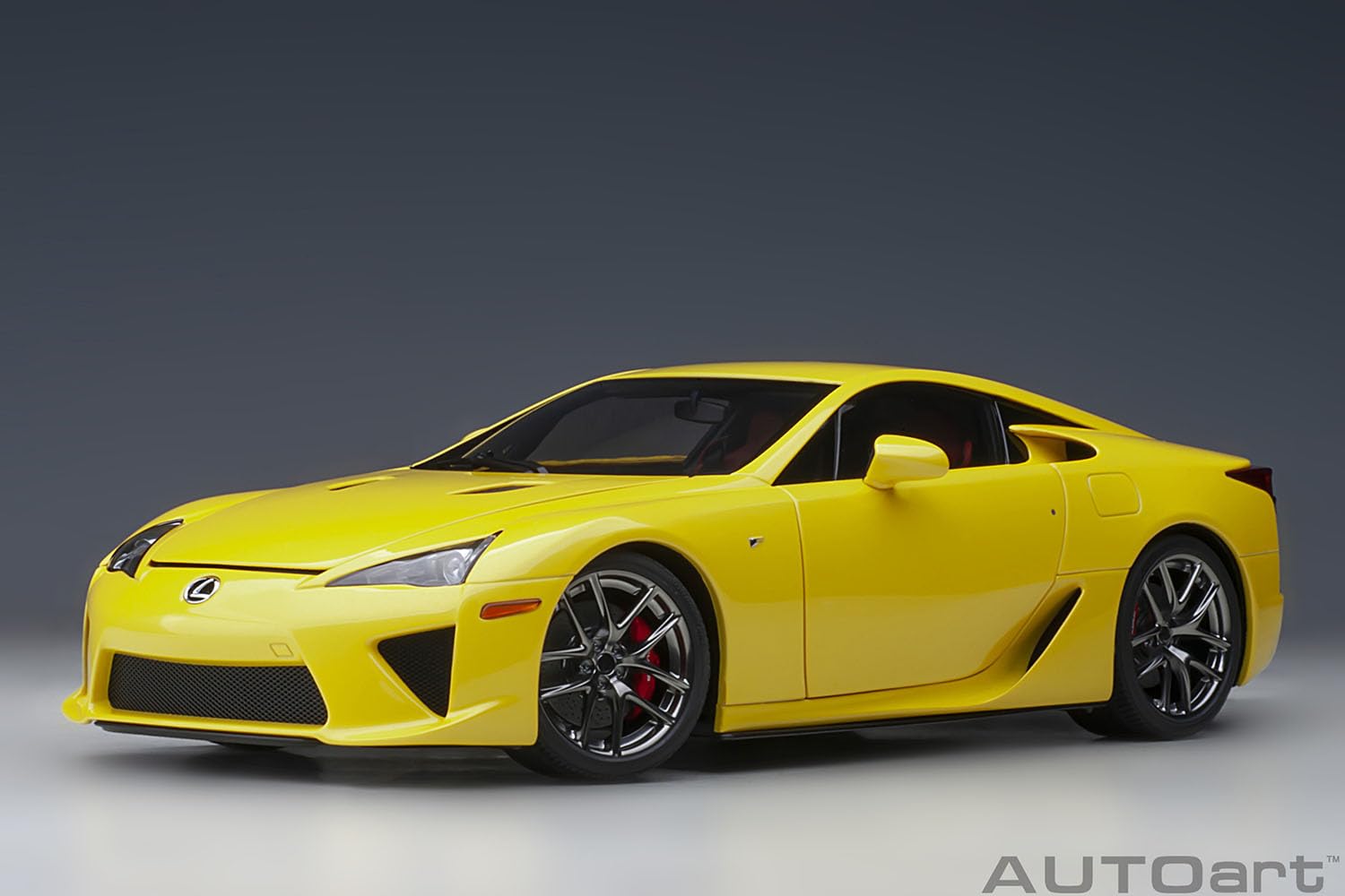 Autoart 1/18 Scale Lexus LFA Pearl Yellow Model Car Collectible- Japan Figure Store - #1 Bring To You The Best Japanese Goods