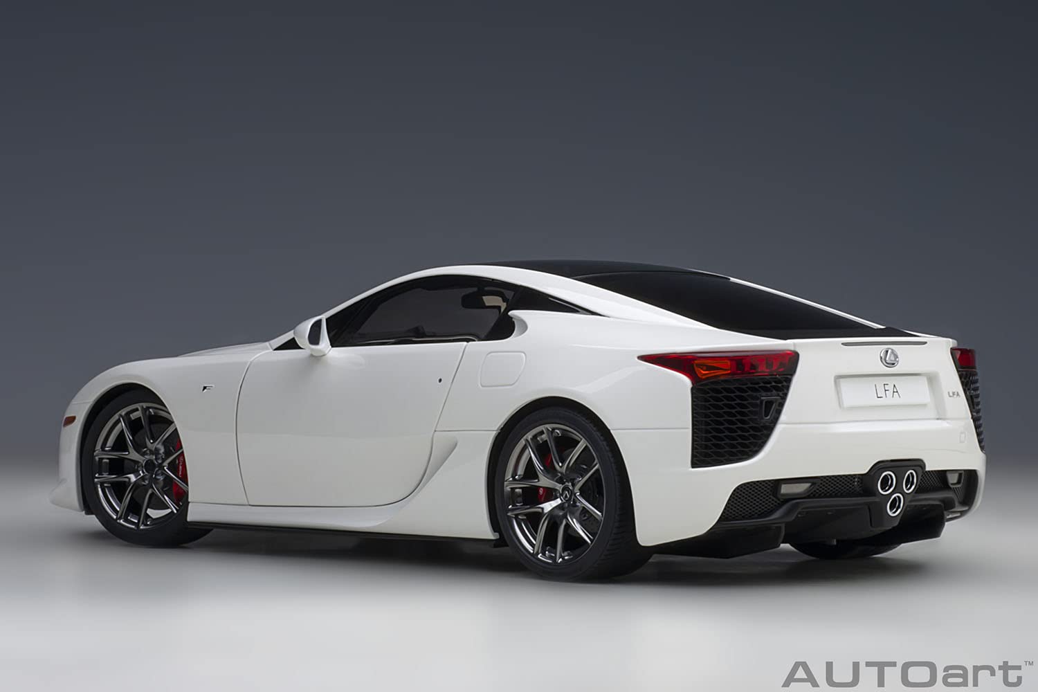 Autoart 1/18 Lexus LFA Whitest White Black Carbon Finished Model- Japan Figure Store - #1 Bring To You The Best Japanese Goods