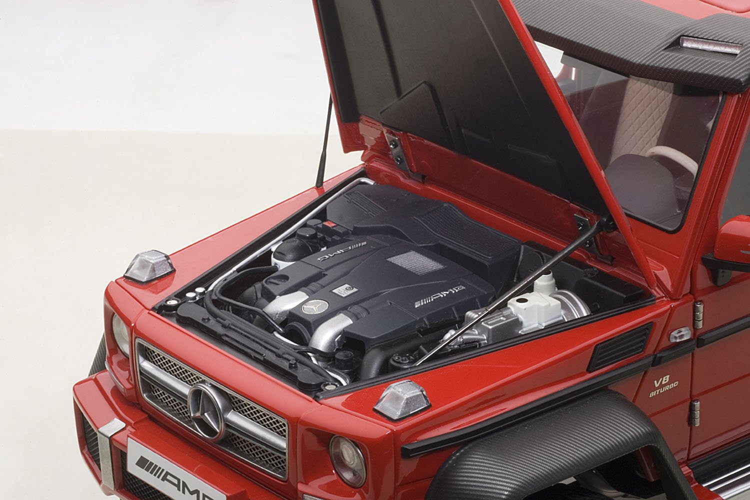 Autoart 1/18 Scale Mercedes Benz G63 AMG 6X6 Red Model Car- Japan Figure Store - #1 Bring To You The Best Japanese Goods