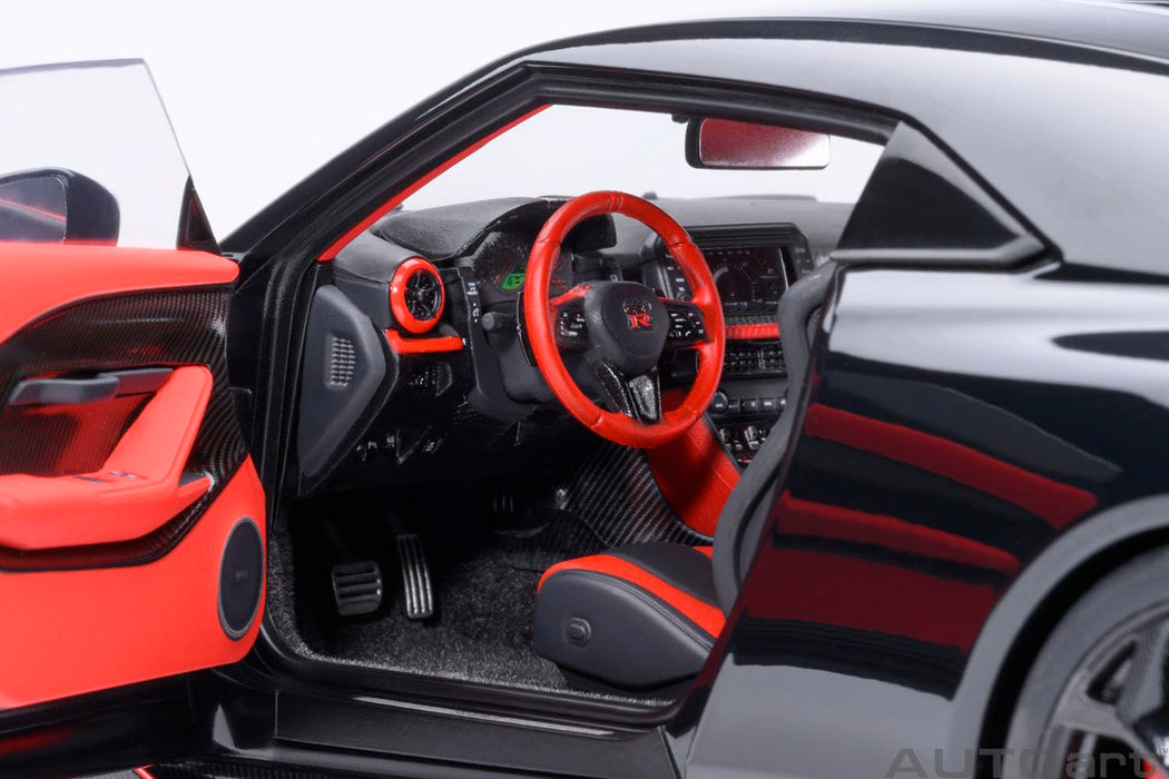 Modèle réduit Autoart Nissan GT-R50 Italdesign noir mat à l'échelle 1/18, référence 77513