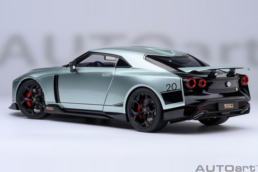Modèle réduit Autoart Nissan GT-R50 à l'échelle 1/18, vert métallisé, finition noire, 77512