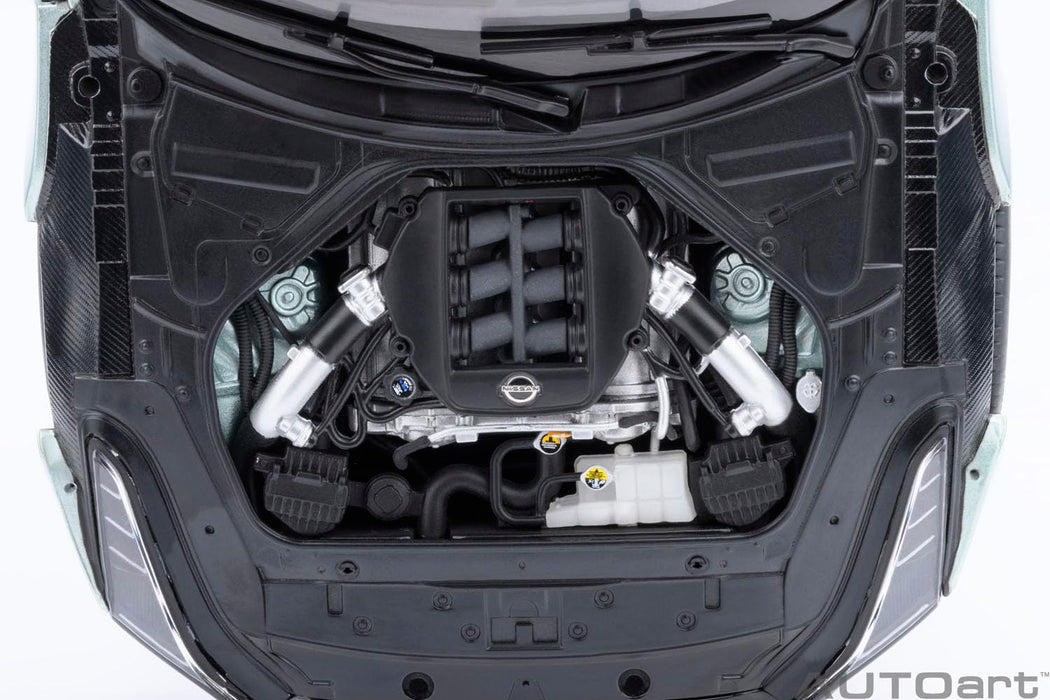 Modèle réduit Autoart Nissan GT-R50 à l'échelle 1/18, vert métallisé, finition noire, 77512