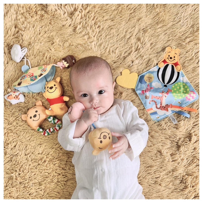 Takara Tomy Disney Happy Birthday Gift Set with Winnie The Pooh Figure- Japan Figure Store - #1 Bring To You The Best Japanese Goods