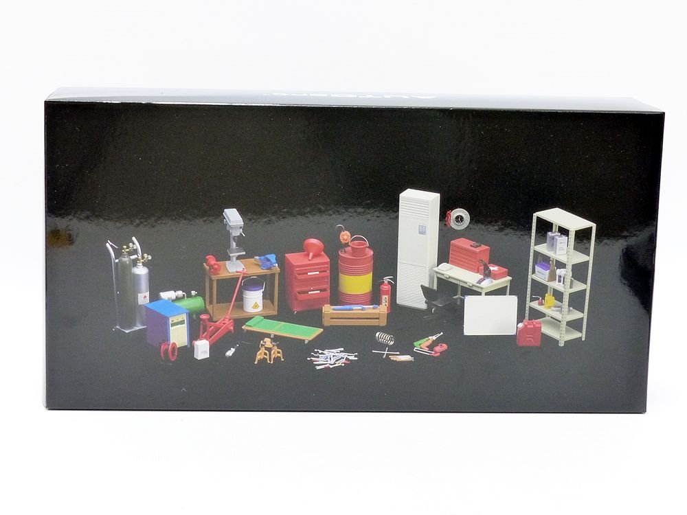 Autoart 1/18 Scale Garage Kit Set Model 49110- Japan Figure Store - #1 Bring To You The Best Japanese Goods
