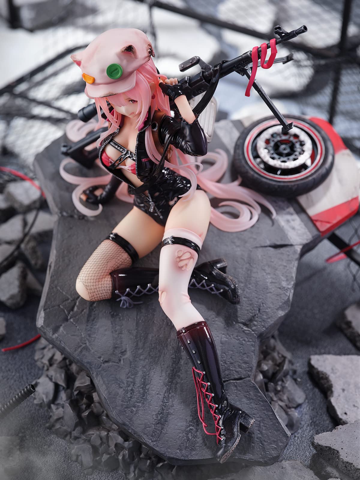 Estream Girls Frontline UKM-2000 1/7 Scale Figure Swift Whirlwind Version- Japan Figure Store - #1 Bring To You The Best Japanese Goods