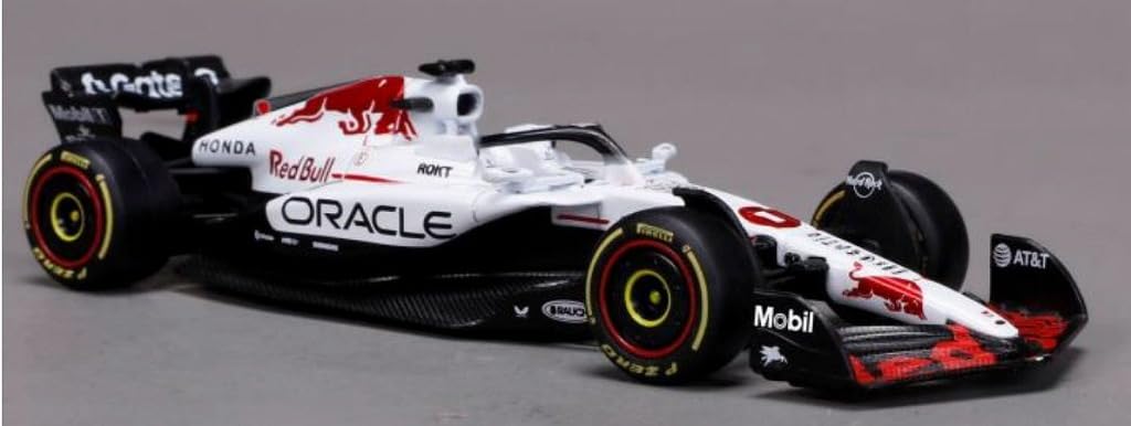 Kyosho Burago 1/43 Oracle Red Bull RB21 2025 Japanese GP Verstappen Model