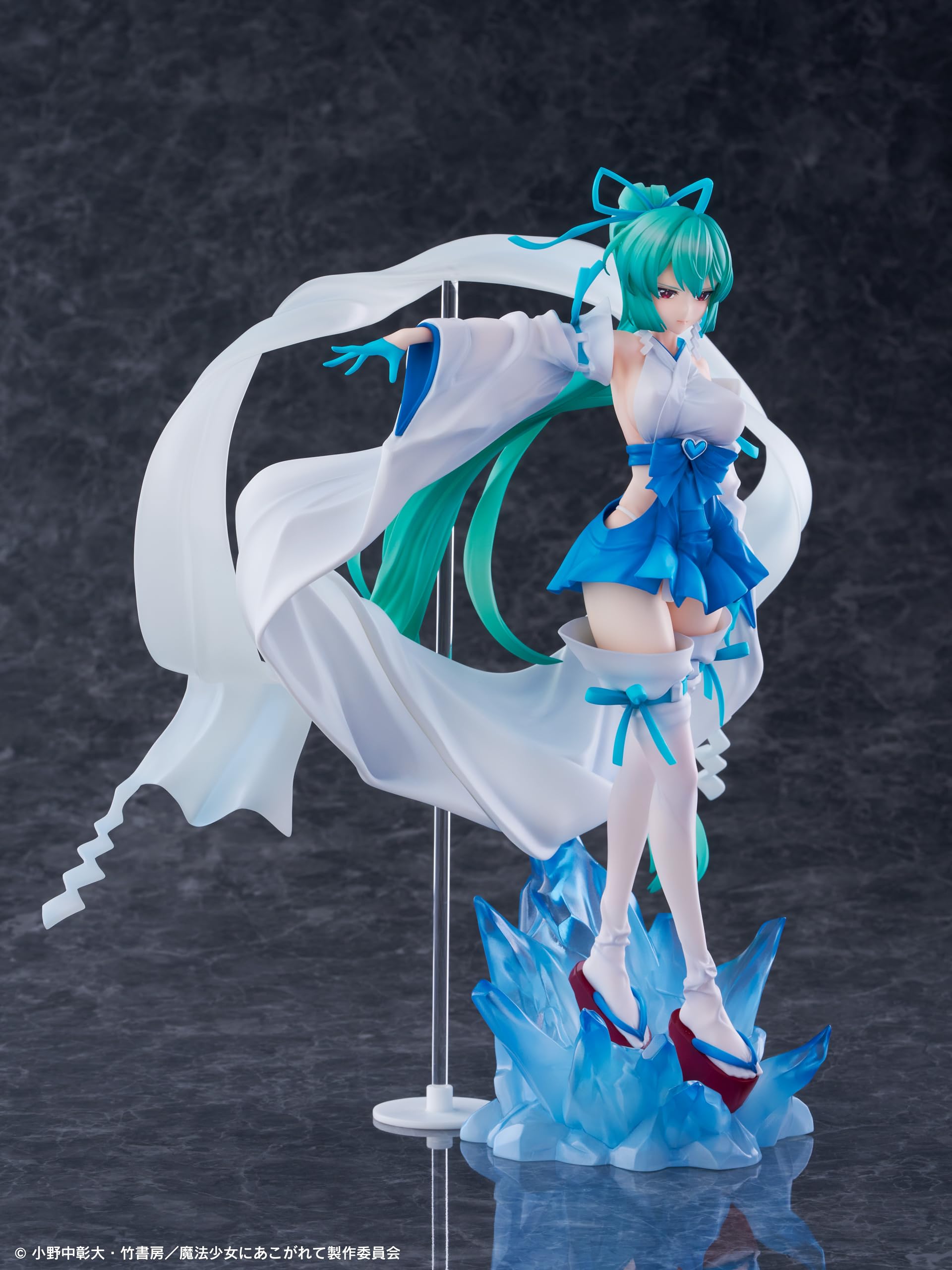 Wing Magia Azur Usuhiko Shrine Maiden 1/7 Scale Figure PVC ABS Painted